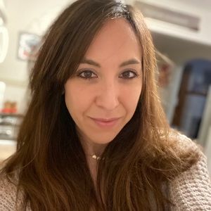 Meet your Posher, Carley